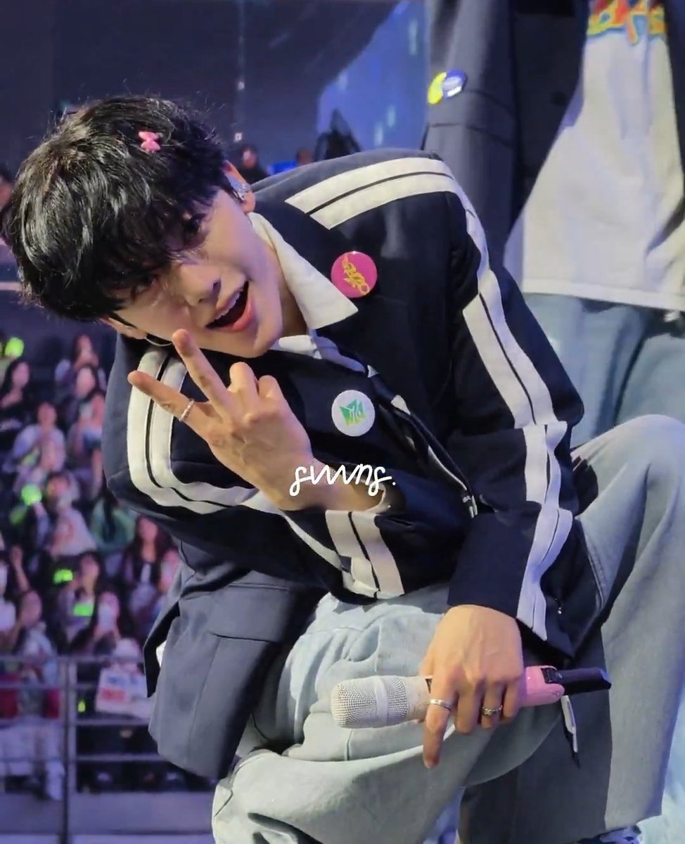 ★★ archive tweet media