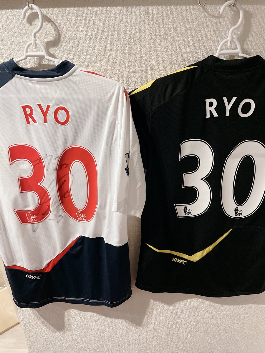 こんばんは皆様、宮市亮ユニフォーム収集委員会です。 本日の入荷は11