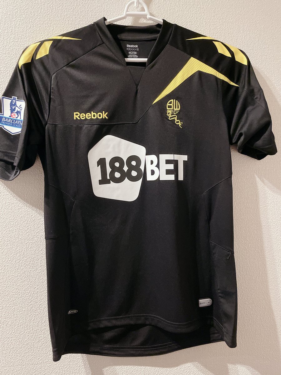 こんばんは皆様、宮市亮ユニフォーム収集委員会です。 本日の入荷は11