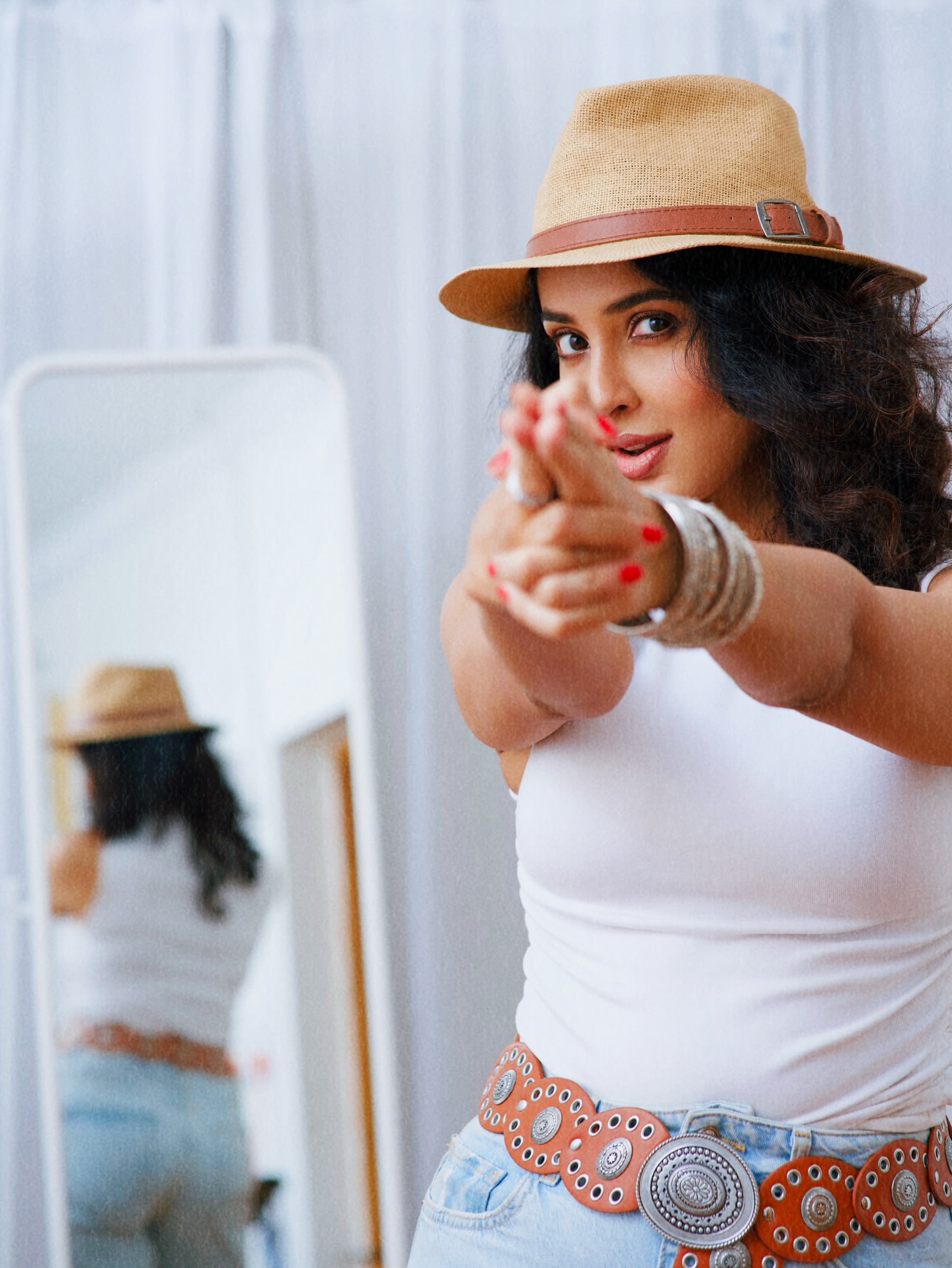 G8DEttwbcAAmuxR?format=jpg&name=large