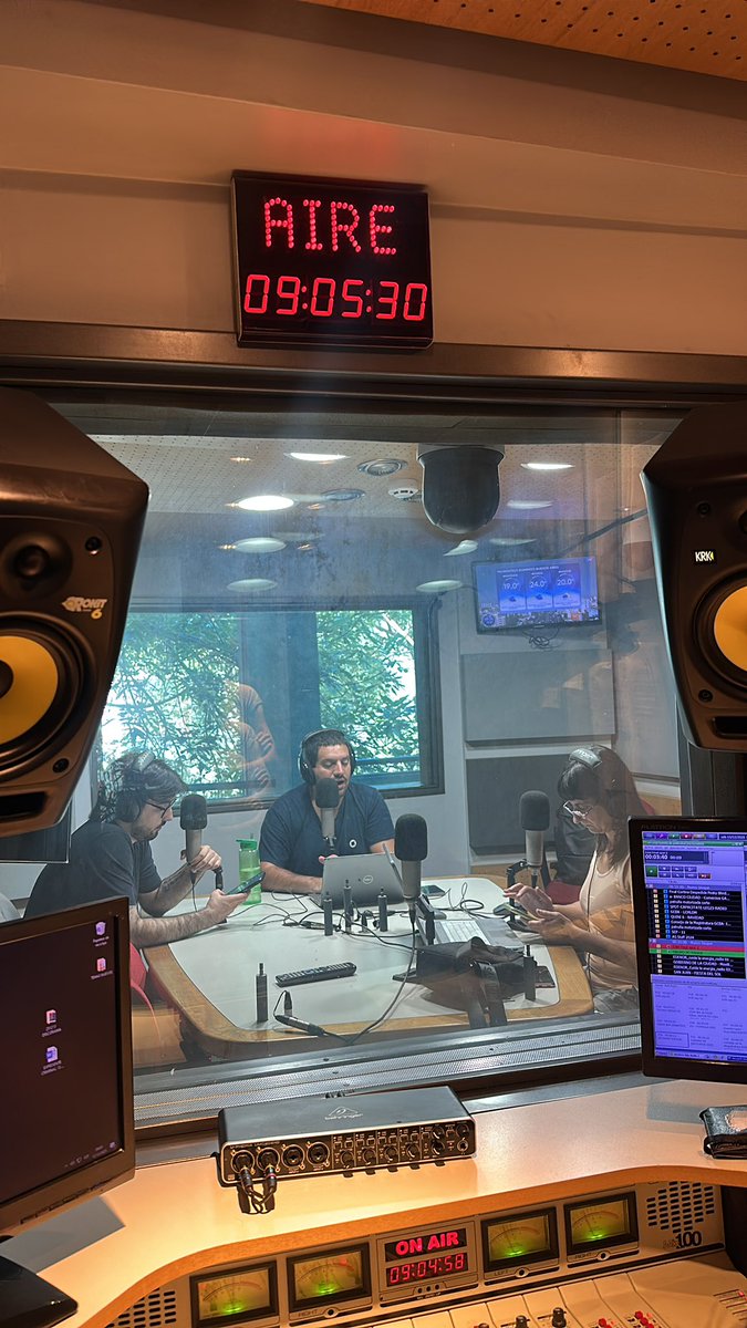 ¡Arrancó el último programa de #AjusteSemanal con <a href="/SantiagoSpaltro/">Santiago Spaltro</a> y <a href="/ag_maza/">Agustín Maza</a> para hablar de toda la actualidad económica del país! 🙌🏼

📻 Escúchanos por la1420.com.ar