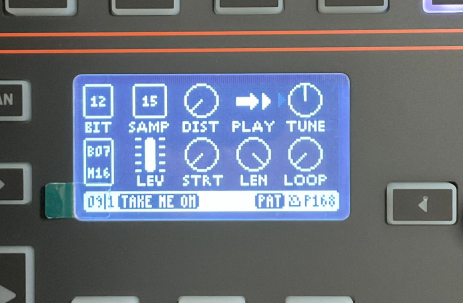 Yoshi2069's tweet photo. 12/9 (火) に到着した Lm Drum を開梱、音出ししてみた。

Linn Drum と比べると一回り小さい。
Side Panel に木枠が使われていてこだわりを感じる。
Pattern は有名曲を踏襲、名称も曲名そのまんまのものが搭載されている。 https://t.co/P5h2B4Z12n