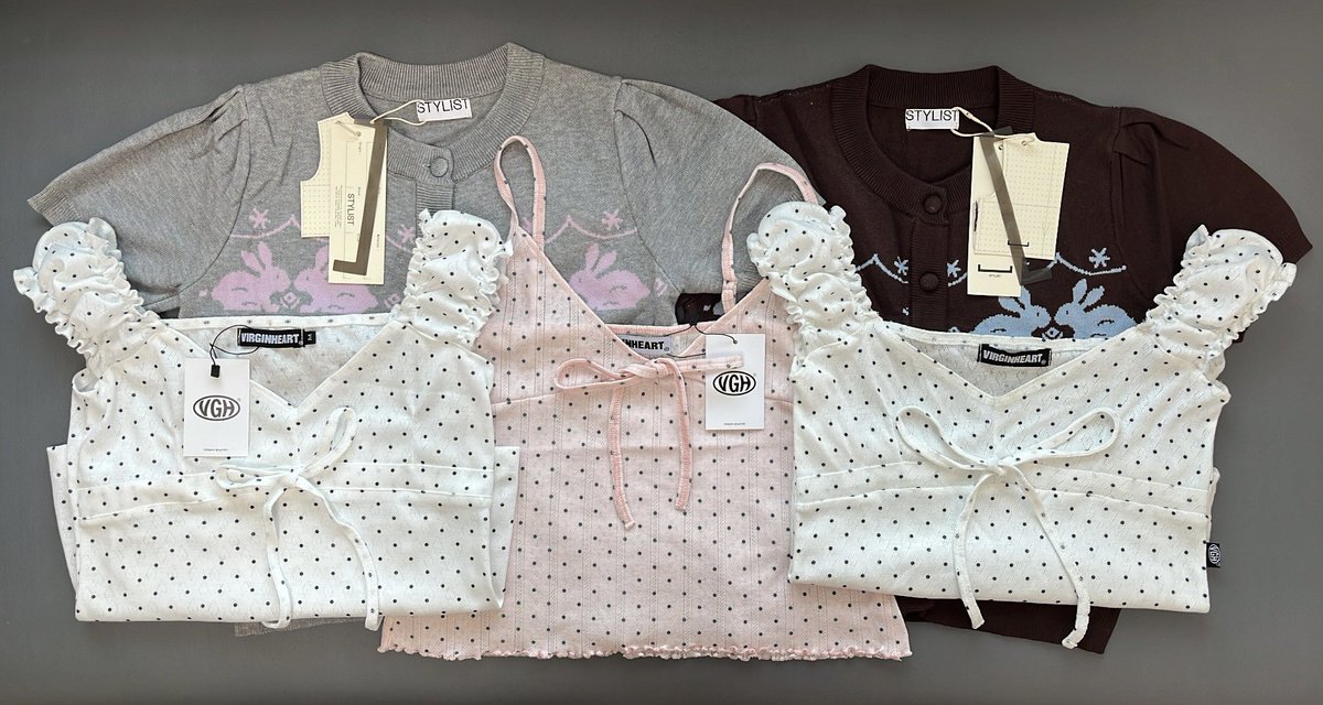 eitra7stf's tweet image. 🧶🦕 — #ส่งต่อเสื้อผ้า หาเงินเท่วปีใหม่ค้าบ มีมากกว่าในรูปน้า *new + used once*

ลงอา. 14/12 (20.00)
shipping 45 | รีปักลด 5 บาทคับ

#ส่งต่อเสื้อผ้ามือ2 #ส่งต่อเสื้อผ้า #ส่งต่อcintage #ส่งต่อstylist #ส่งต่อเสื้อผ้ามือสอง #เสื้อผ้ามือสอง #โล้ะตู้เสื้อผ้า #ส่งต่อกระเป๋า