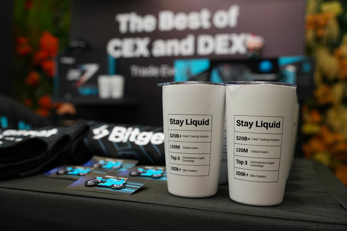 BGBClubSEA's tweet photo. Doors open soon!
Booth set, merch out, portal glowing.๐ง๐
See you in a bit. ๐ก
#EventWithBitget #Beyond2025Carnival #MyBitget2025 https://t.co/UT7q5EgbMD