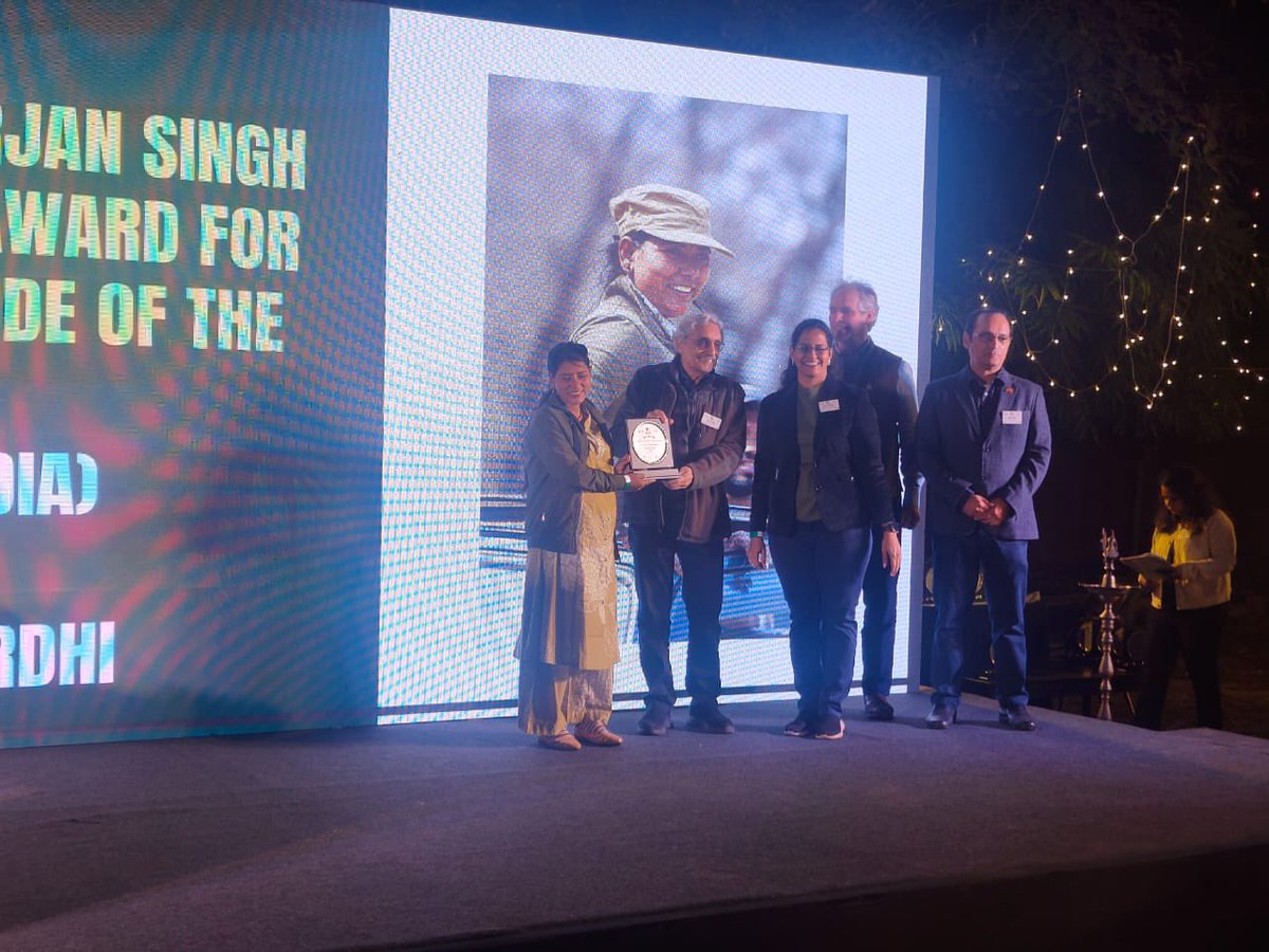 LastWilderness's tweet image. Reeshana Pardhi’s journey began at 10 through Panna Tiger Reserve’s education programme. Trained by Last Wilderness Foundation, Taj Safaris, and certified by the Naturalist School, she became Panna’s first Pardhi guide. 
Winner of TOFT Best Wildlife Guide 2025 (Central).
#lwf