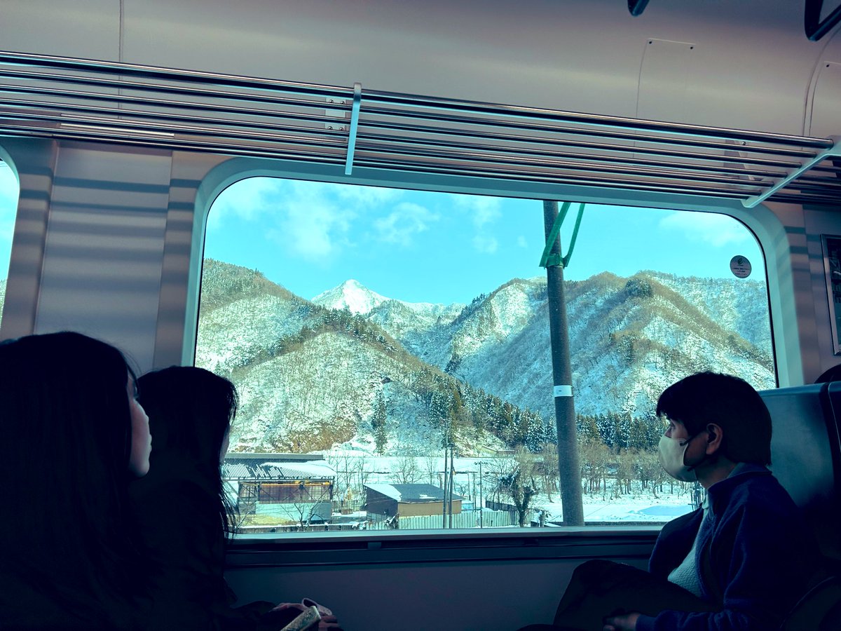 、、、トンネルを抜けるとそこは雪国であった

まさに‼️

南魚沼市でコンサート🎵