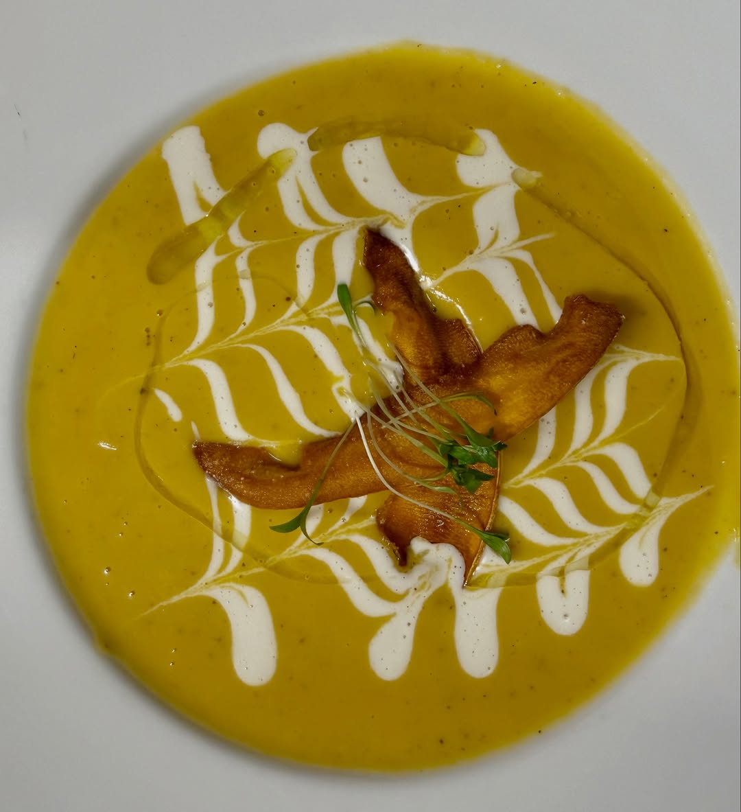 Lake House Dining tweet media