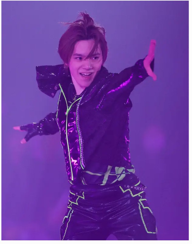 昌磨くん輝いてるなあ✨

アイスショー「プリンスアイスワールド」　宇野昌磨さんらが出演 [写真特集9/29] | 毎日新聞 mainichi.jp/graphs/2025121…