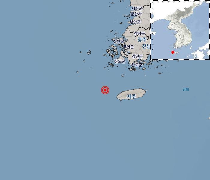 [지진정보] 12-13 21:30 제주 제주시 서쪽 63km 해역 규모2.3 계기진도 : 최대진도 Ⅰ