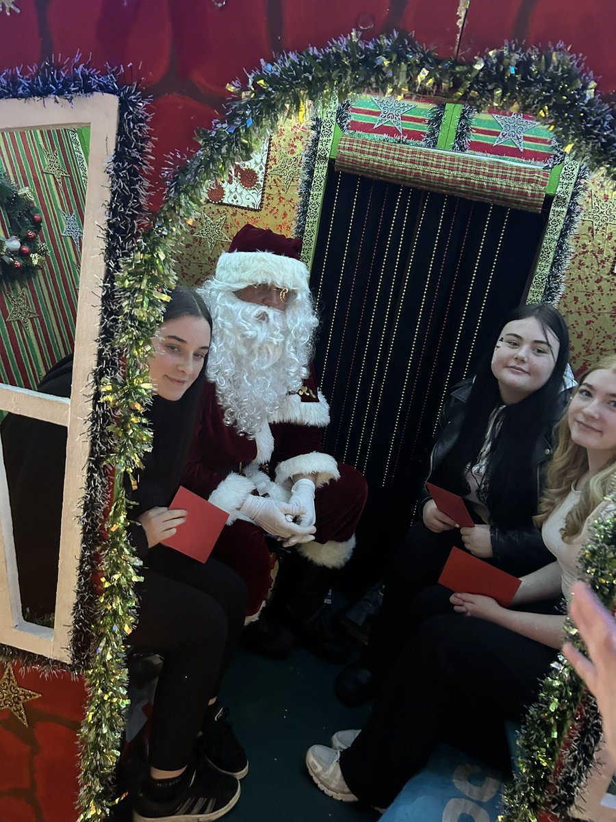 Nicola McKenzie tweet media