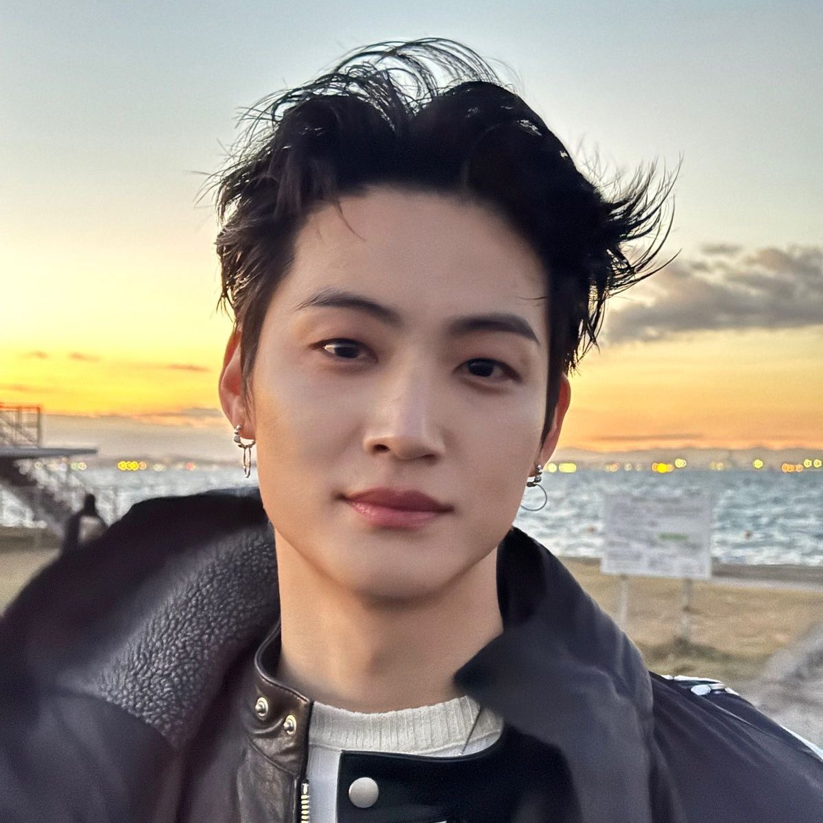 sowoncnvs's tweet image. my kdrama crush                      my kpop crush