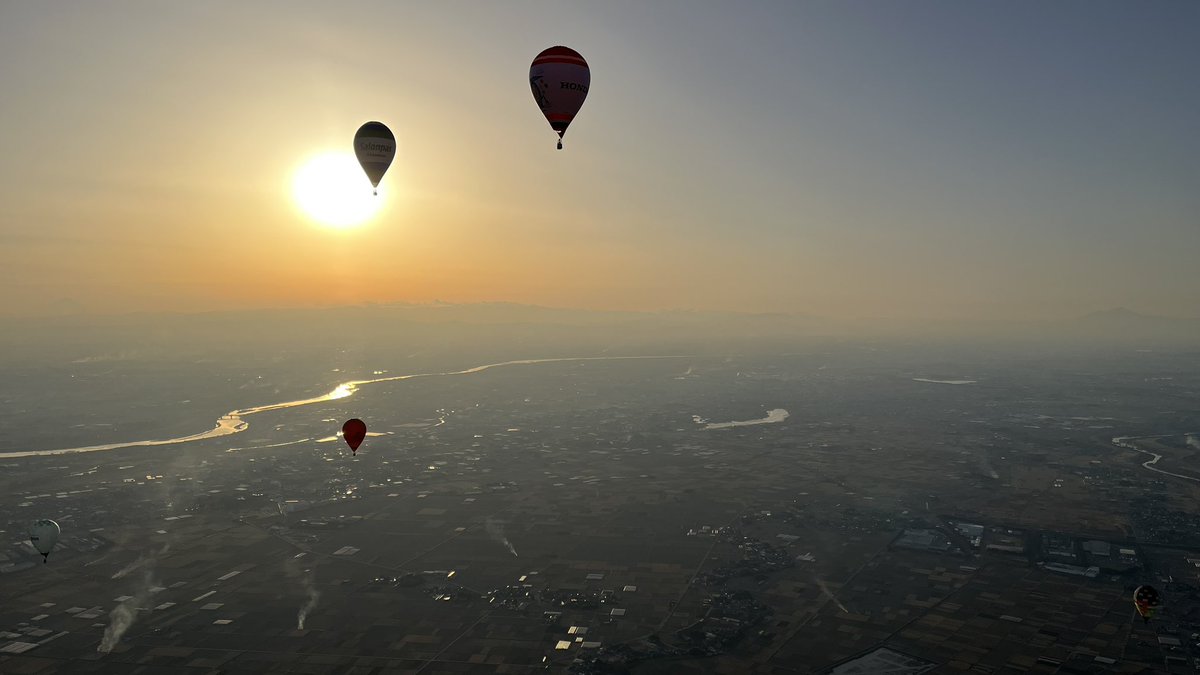 🌆夕方気球❗️