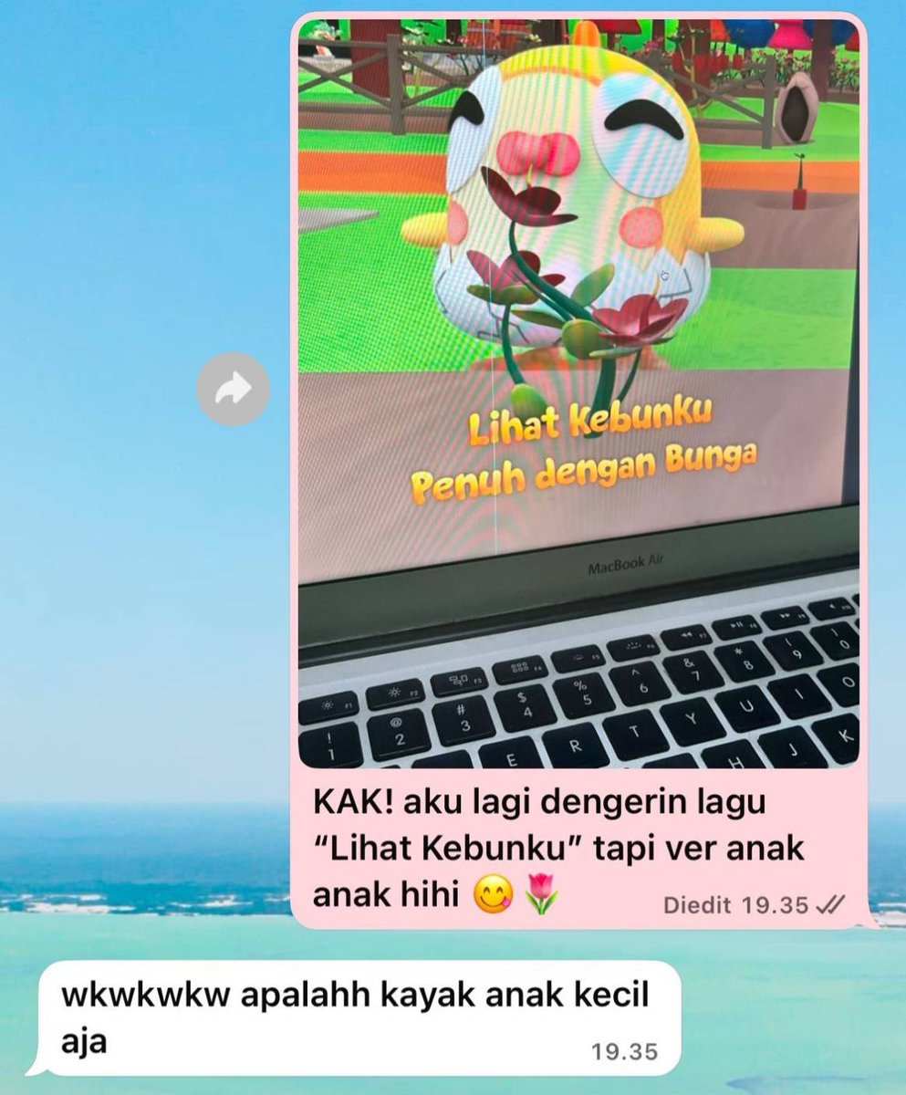 freedomsman48's tweet photo. HI HII FREDDIES!!!

Malu dengerin lagu anak anak...🤭❓

EITSS TENANG.. sekarang 
sudah ada "Lihat Kebunku" dari 𝑨𝒌𝒖 𝑱𝒆𝒋𝒆 yang bikin freddies nostalgia tentang si doi 🤫🆙

See you at 𝐅𝐫𝐞𝐞𝐝𝐨𝐦 : 𝐄𝐱𝐨𝐝𝐮𝐬 𝐈𝐈 🪄 https://t.co/XE4RaSclS7