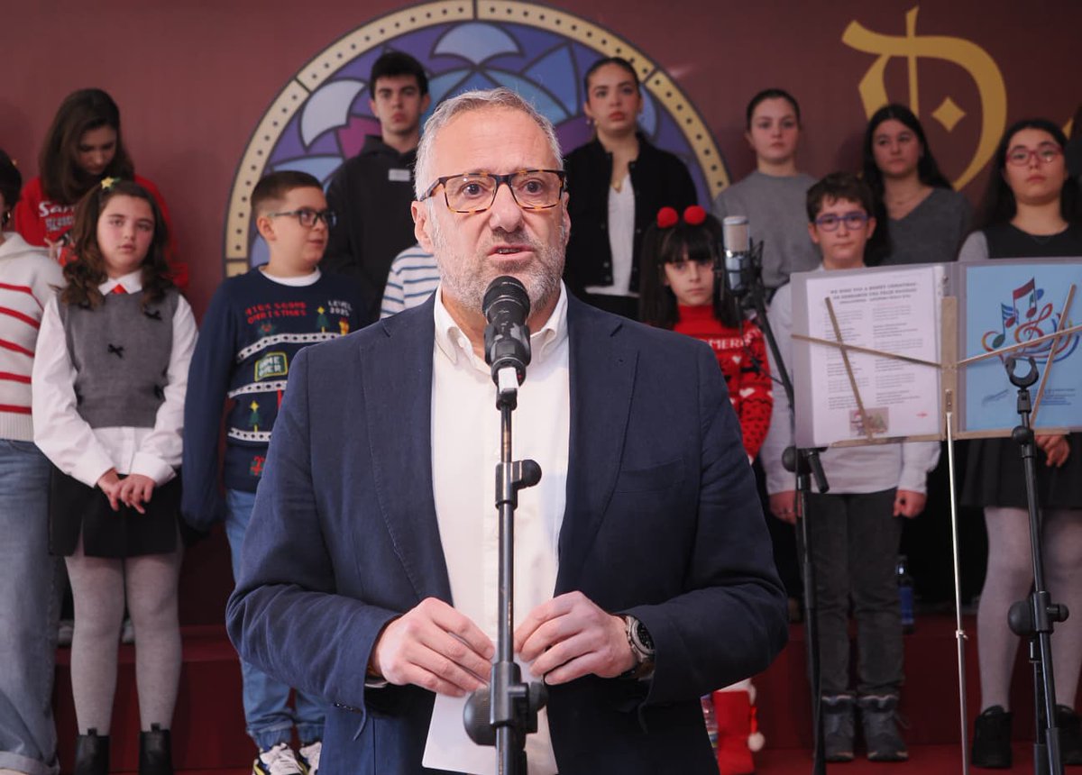 🥞 Las Cortes de Castilla y León acogen la segunda jornada de 'Dulce Tentación', la feria de repostería conventual que se celebra hasta mañana.

👉🏼 <a href="/CarlosPollan/">Carlos Pollán Fernández</a> reivindica las tradiciones como un patrimonio común que fortalece la convivencia⁣⁣.

+ fundacioncastillayleon.es/dulcetentacion