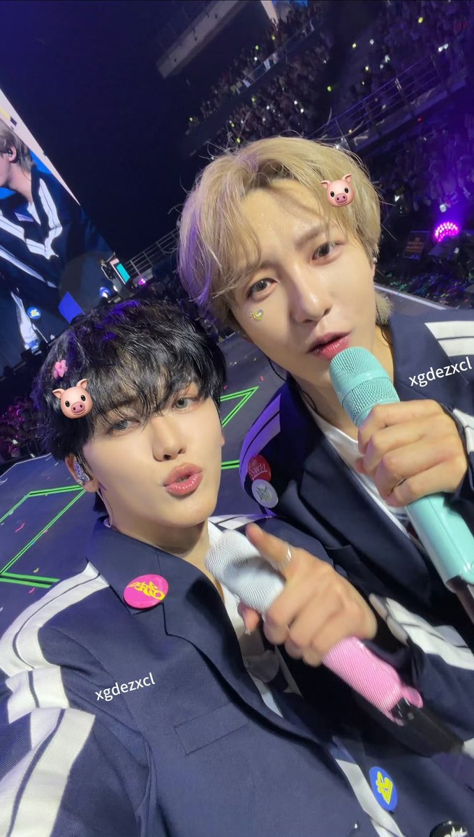 แล้วเจ้าของทรศเป็นจรชปด้วยซ้ำ 55555555 ป๊าม้าป๋มน่ารักมากกกก …♡