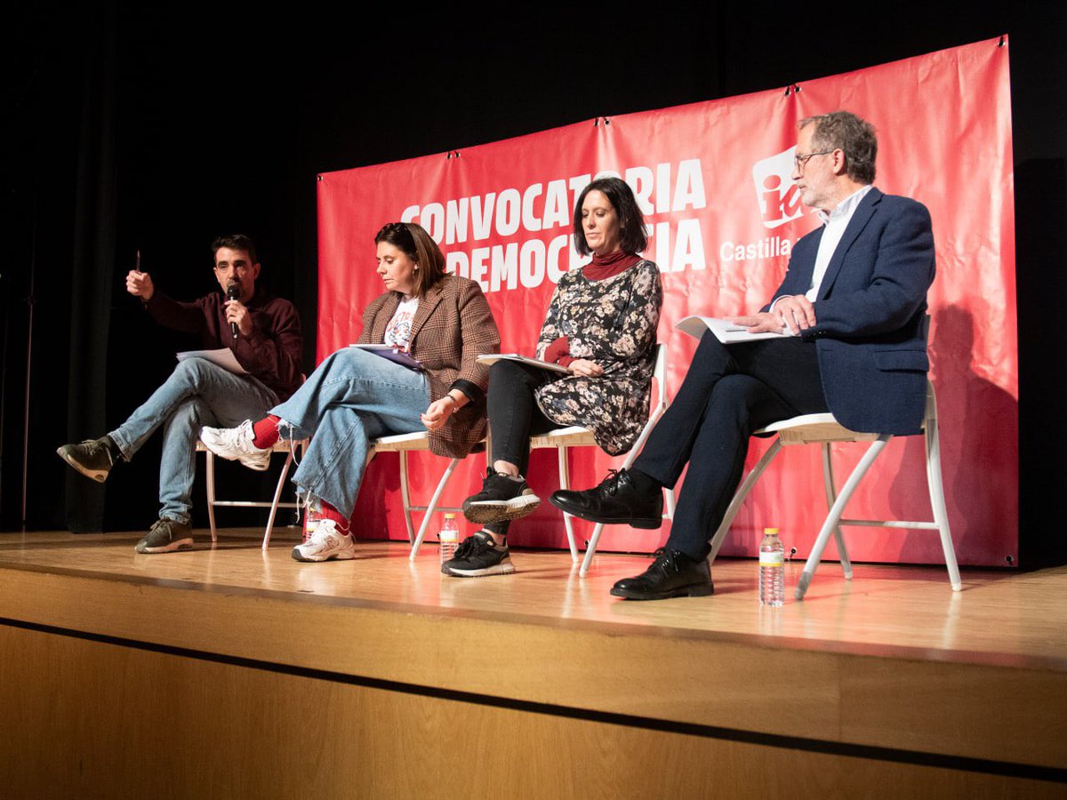 Hoy hemos hablado de vivienda con las compañeras de <a href="/iucyl/">IU Castilla y León🔻</a>. Gracias a Manuel Saravia, <a href="/JavierRubioTT/">Javier Rubio</a> y <a href="/maria_mirandaf/">María Miranda</a> por vuestras aportaciones ❤️

Vivienda pública, expropiación, regulación de precios, frenar la turistificación,… las propuestas son claras. Toca dar la pelea 🔥