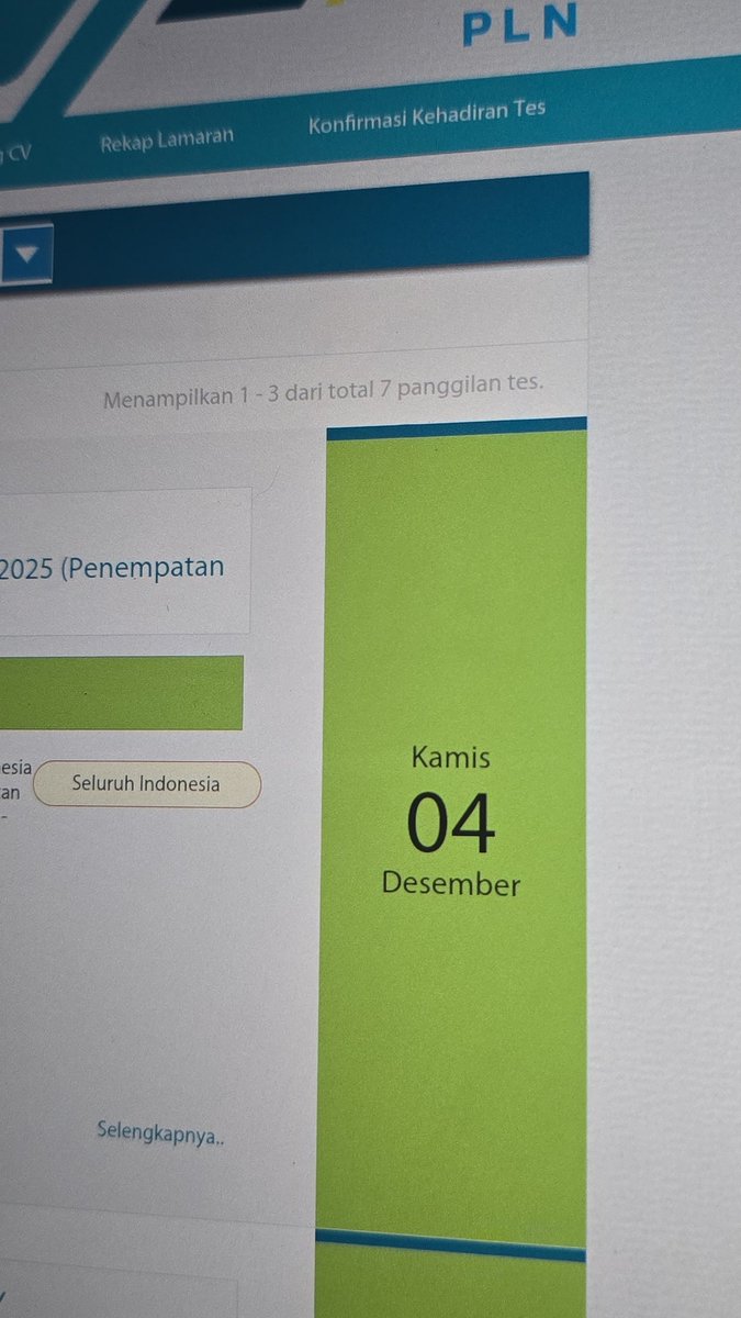 rdvanilaaaa's tweet image. Yaallah semoga tahun ini goals yaallah😔 kuingin membahagiakan ayah ibukku yaallah🌼