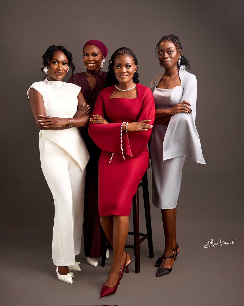 ghyfthotho's tweet photo. Graduated with my favourite girlies
Congratulations, queens
#OAU49thConvocation
#OAUtwitter https://t.co/dAGLl8DLrx