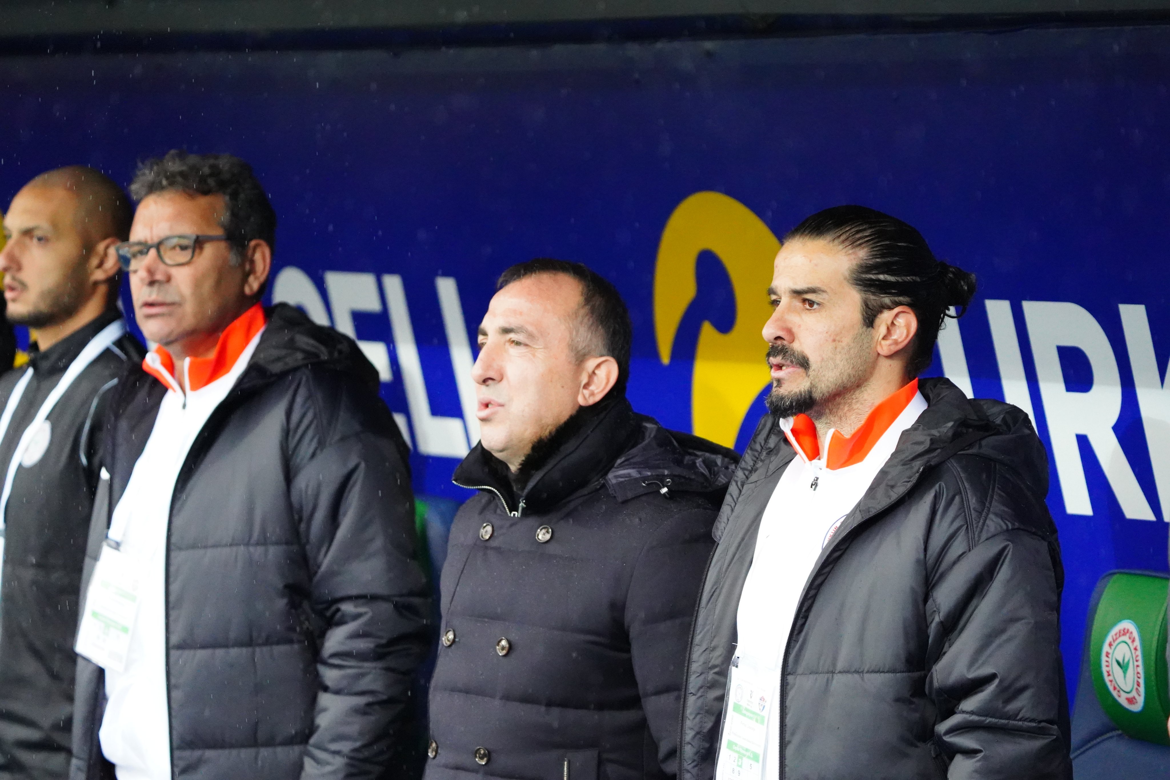 Çaykur Rizespor Eyüpspor'u farklı geçti!