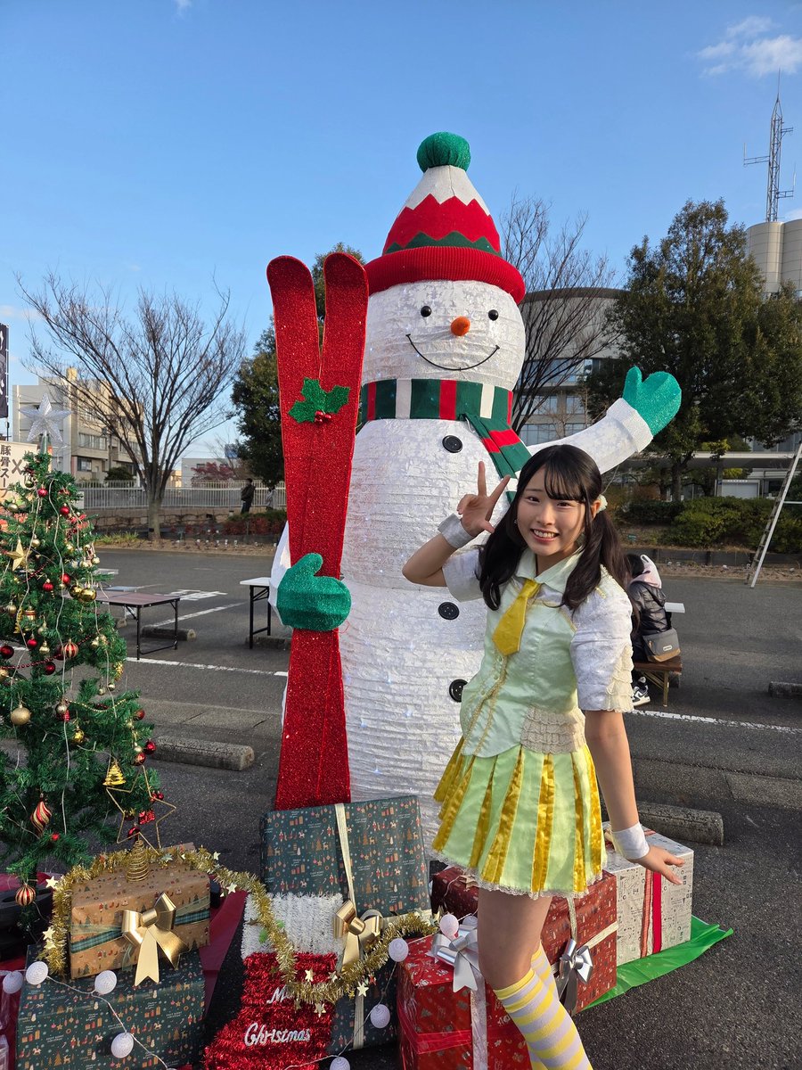 yasue_riruha's tweet photo. おおぶクリスマスパーティありがとうございました💕︎︎
ひと足お先のクリスマスパーティ🎄.*
来てない人にも来た人にも改めて言うね！？
大府はあたたかくて愛にあふれた、素敵なまちなんです！！
#大府市  #クリスマス  #知多娘 https://t.co/6tIsWXUdk7
