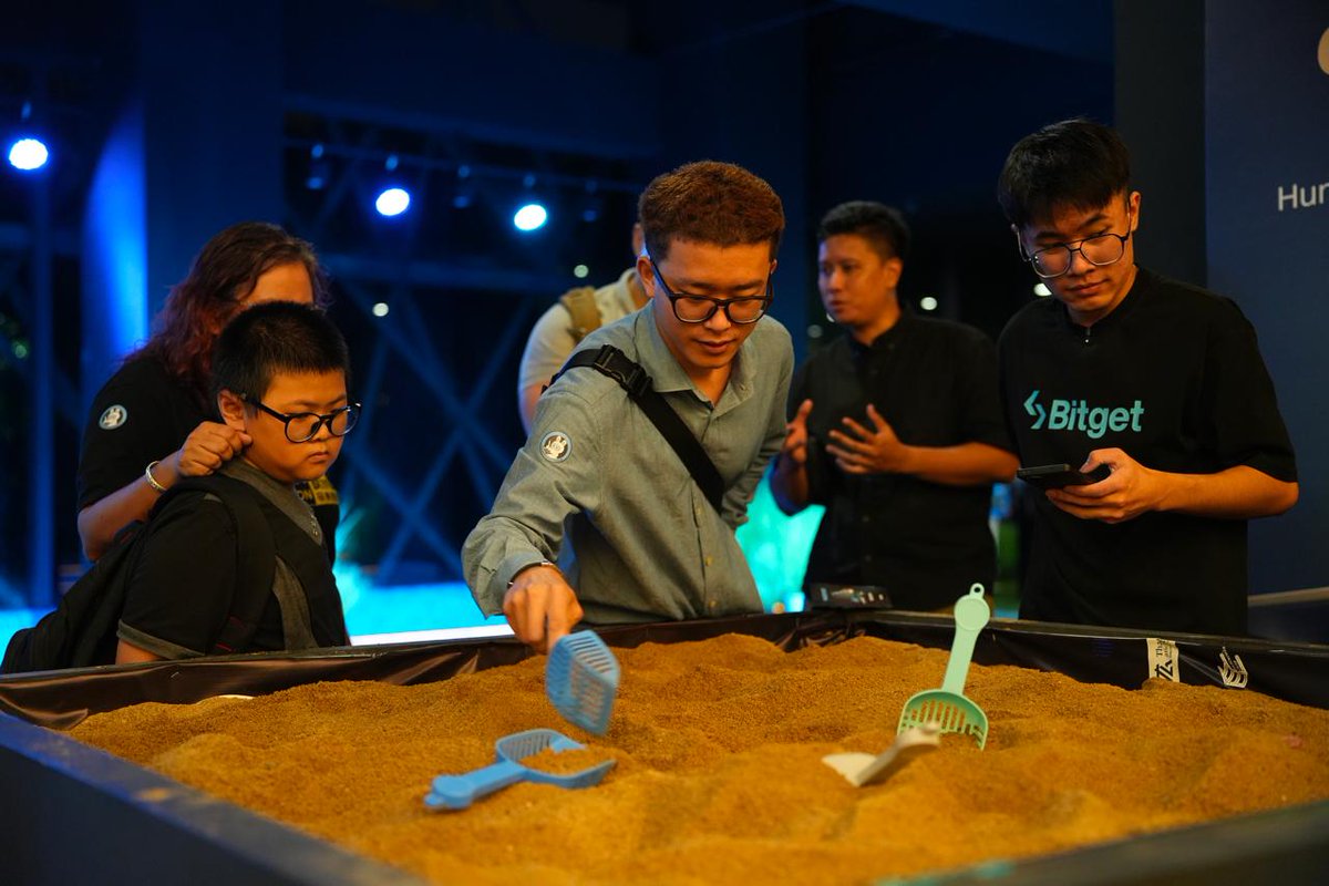 BGBClubSEA's tweet photo. Weโre live here!
Smash challenges, learn the basics, and snap lit photos!
Come celebrate the fun ๐ฎ๐๐ธ
#EventWithBitget
#Beyond2025Carnival
#MyBitget2025 https://t.co/aIWWI1DERf