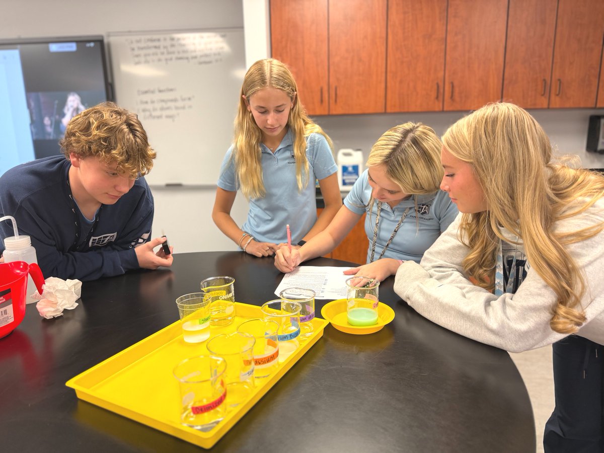 thefalions's tweet photo. Mrs. Campbell's 8th grade science students used their investigative skills in the science lab! Using conductivity testers, they analyzed eight different solutions to discover which substances contained ionic bonds and which contained covalent bonds.
#FAisFAmily #FATilden #STEM https://t.co/jDmmKsOhFj
