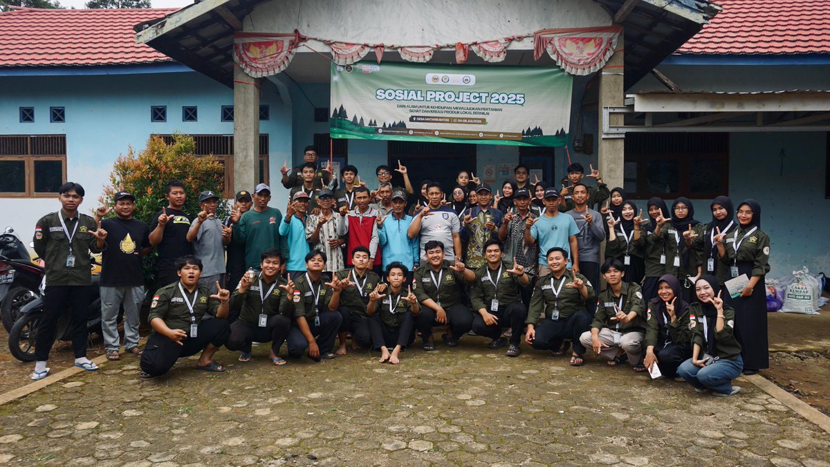 bemfapertaulm's tweet photo. 4-6 Juli 2025
==============
[SOCIAL PROJECT 2025]
Program Social Project 2025 mengusung tema “Dari Alam untuk Kehidupan: Mewujudkan Pertanian Sehat dan Kreasi Produk Lokal Bernilai”, sebagai bentuk kepedulian mahasiswa sekaligus mendorong pengembangan potensi didesa matang batas https://t.co/9LSYWsLGMD