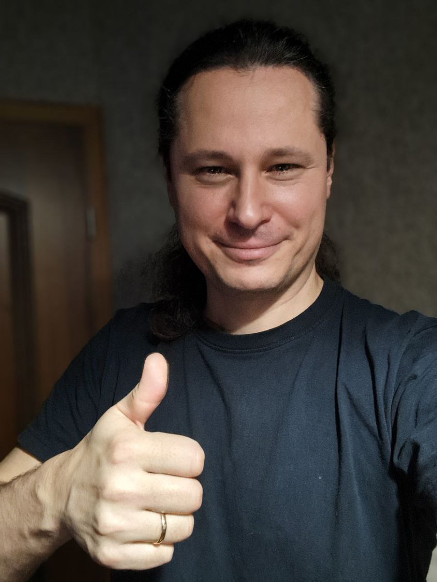 RonnieKonig's tweet photo. 2025 is almost over:

This time I am not sharing any statistical wrap-ups or anything like that. I don't think it's interesting anymore, but I think a little personal message will always be appropriate :-)

I would like to say thank you for your support - thank you for listening to "Signum Regis" and "Aeon Empire". Thank you very much for streaming it and especially for buying some of the physical merch. That's a special thing these days. In 2026, we are not slowing down. You can expect a new Signum Regis album and a new Aeon Empire album. I am very much looking forward to that. Hopefully, we will be able to play some cool shows too.  
Have a great weekend! 😀