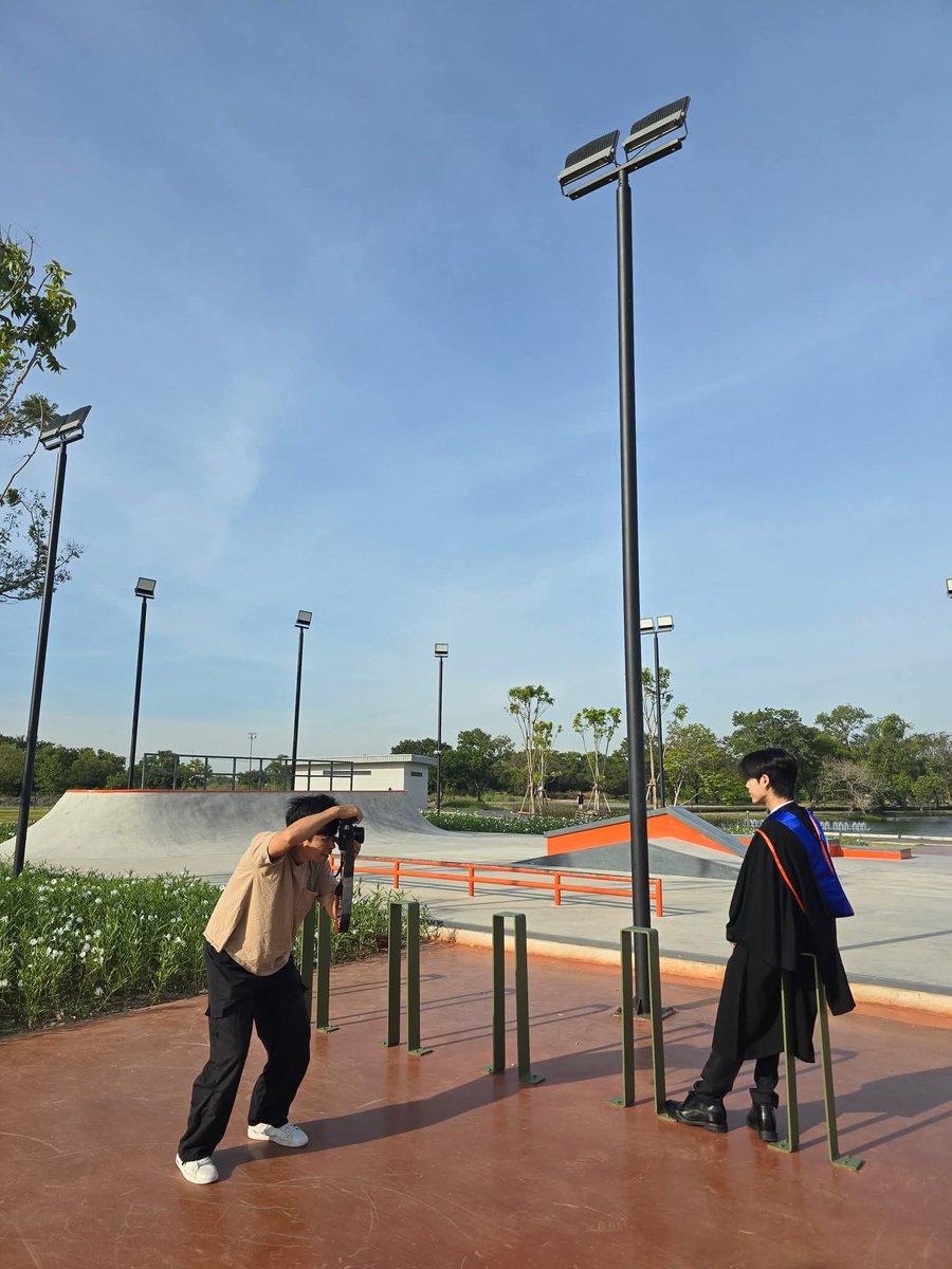 พักชมความหล่อพี่บัณฑิตNexT1DE ก่อนค่ะ ©®FB คุณเเม่ 
#DORN #佑泷 #DornKhumraj 
#NexT1DE_DORN  #NexT1DE