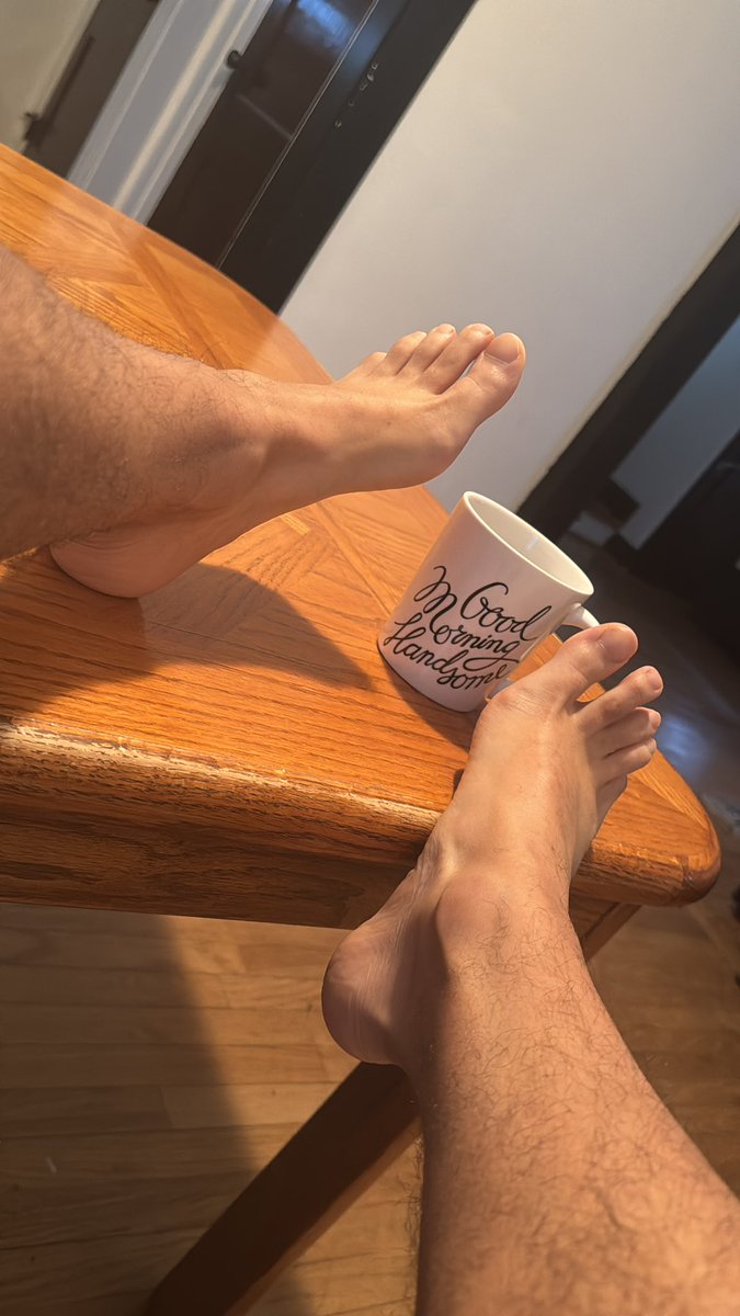 Master10Piggies 👣 tweet media