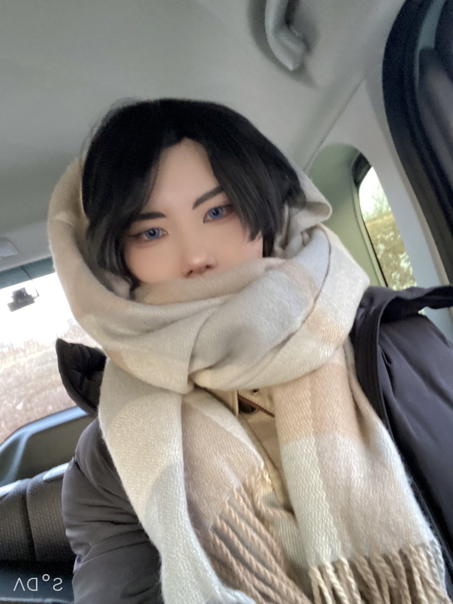 おそほー

高原で夜撮影してきました！
撮影してくださったまさおちゃんさん、みこ猫ちゃんと貴跳さんと✨

防寒対策しましたがすごく寒かった…でも楽しかった！！！