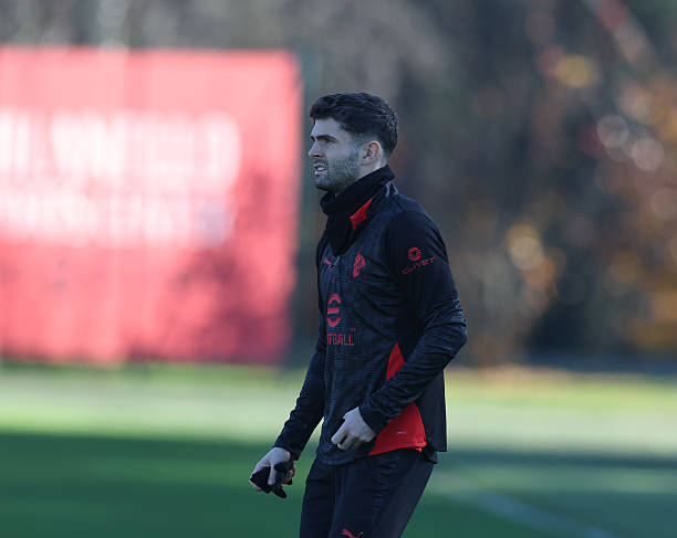Milan Posts tweet media