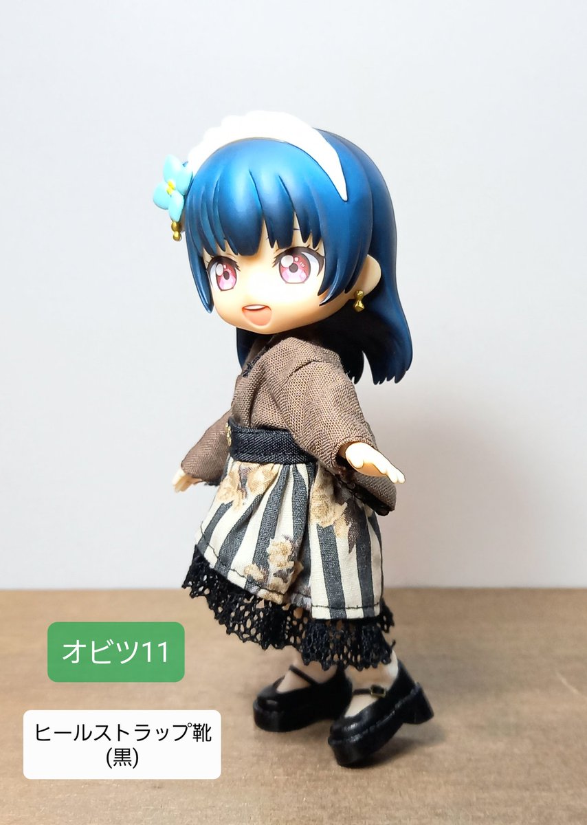 2色しかありませんがヒールストラップ靴…新作です〜