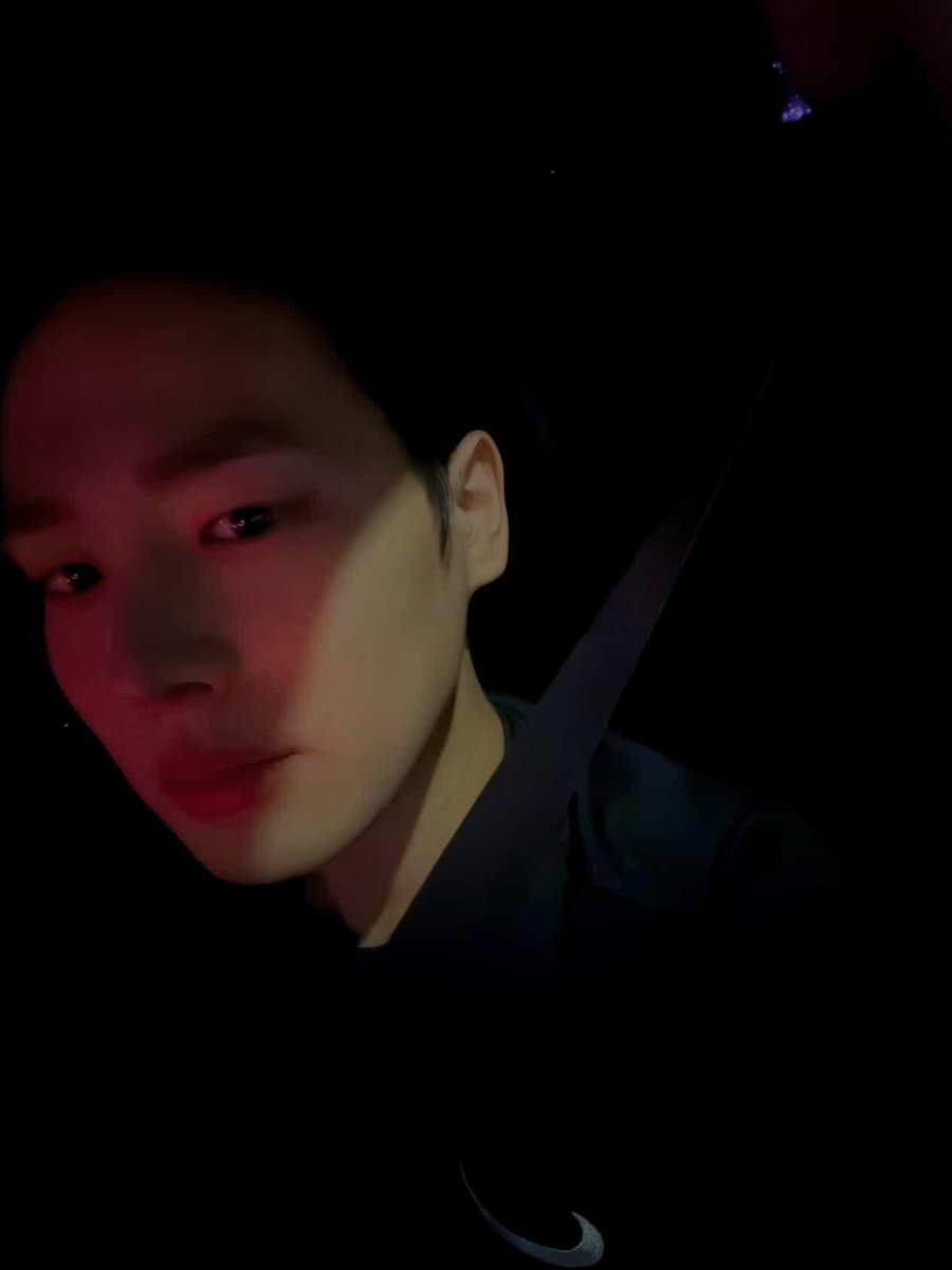 Bbyung찬 tweet media