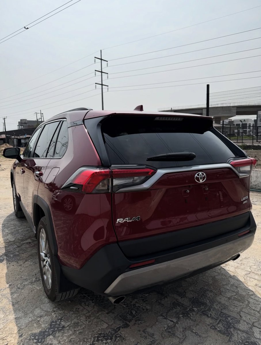 abegautos's tweet photo. Foreign Used Toyota RAV4 2023

🏷️Price: 67M

📍Location: Lekki Ajah  Expressway  Victoria Garden City (VGC) By Eleganza Gardens, Facing The New VGC Bridge 

Contact: WhatsApp + call 08051371807

#Toyota #Business #CarSale #Abegautos https://t.co/JoUjo8PM1m