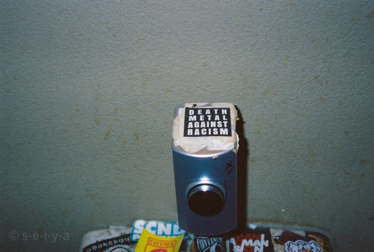 mmmmeeggaannee's tweet photo. 2025/11/24
Camera:Contax TVS
Film:Cinestill800
#CafeCrac
#bushbash
#DeathMetalAgainstRacism https://t.co/8oNmkZS2Pp
