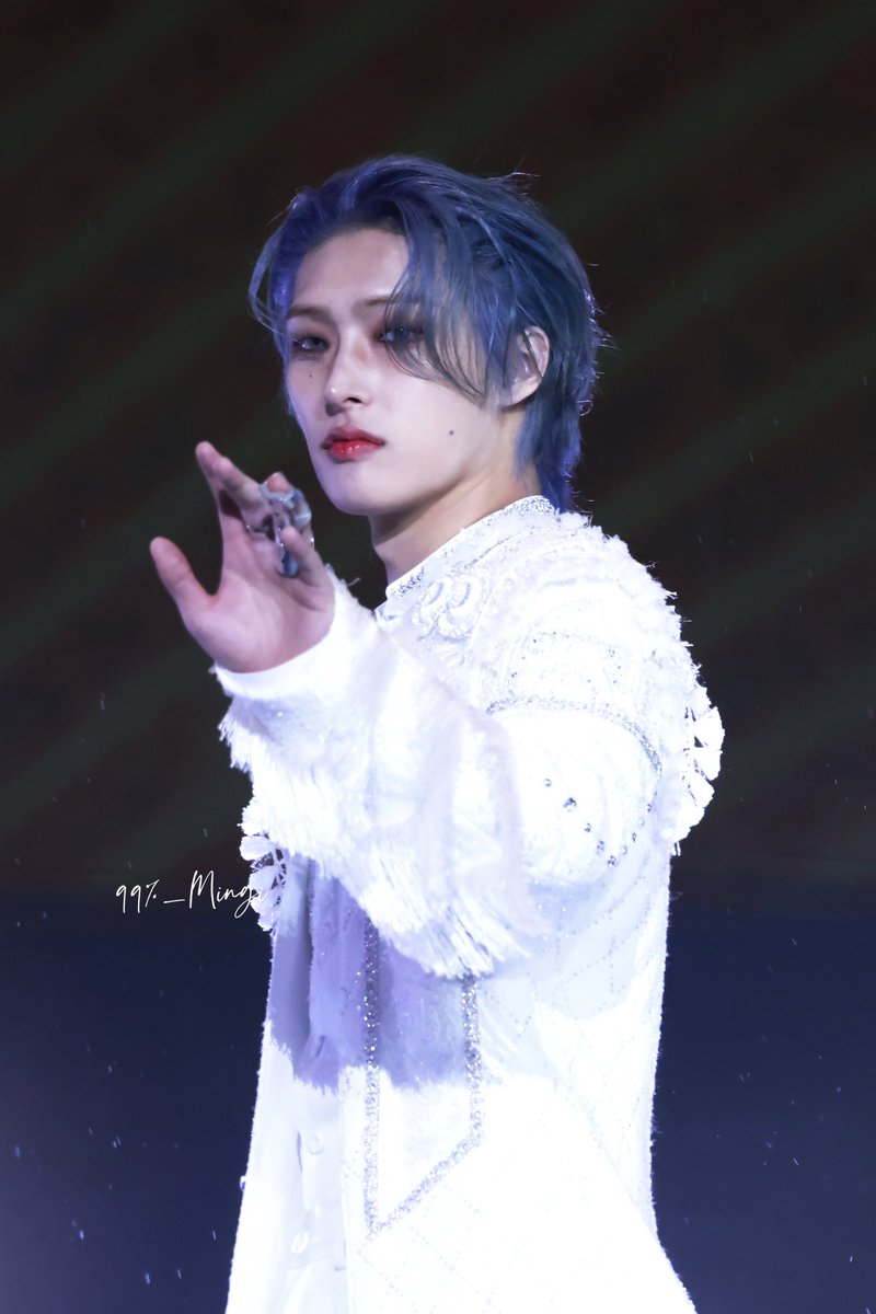 mingifeeds's tweet photo. snow prince https://t.co/DpqnYf6nMM
