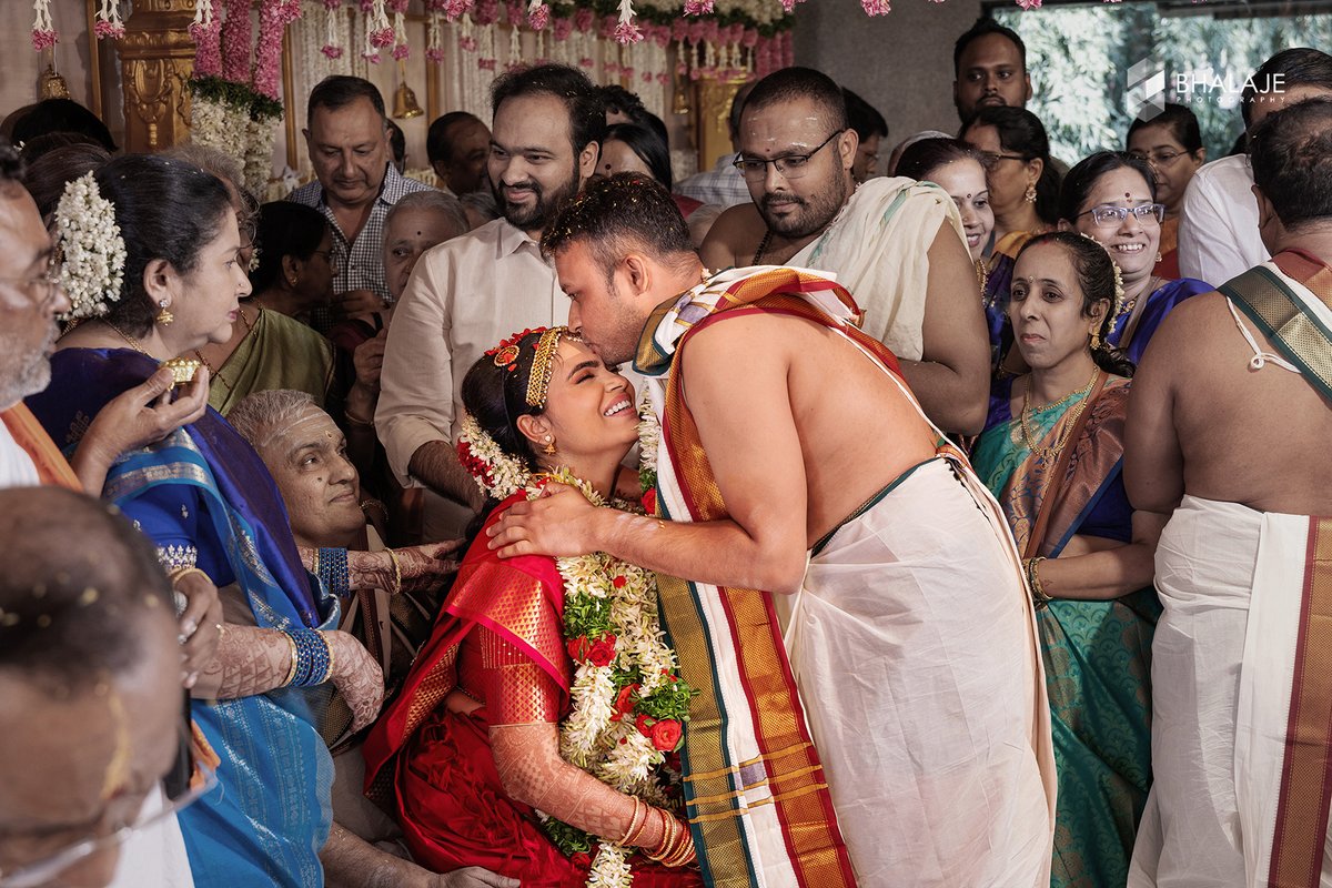 Bhalaje8's tweet photo. Kirthana &amp; Akshay Wedding Photoshoot By https://t.co/MkGcxzcD57
#chennaiweddingphotographer #weddingphotographer #weddingphotography
#southindianweddings https://t.co/oOAfvPauaK