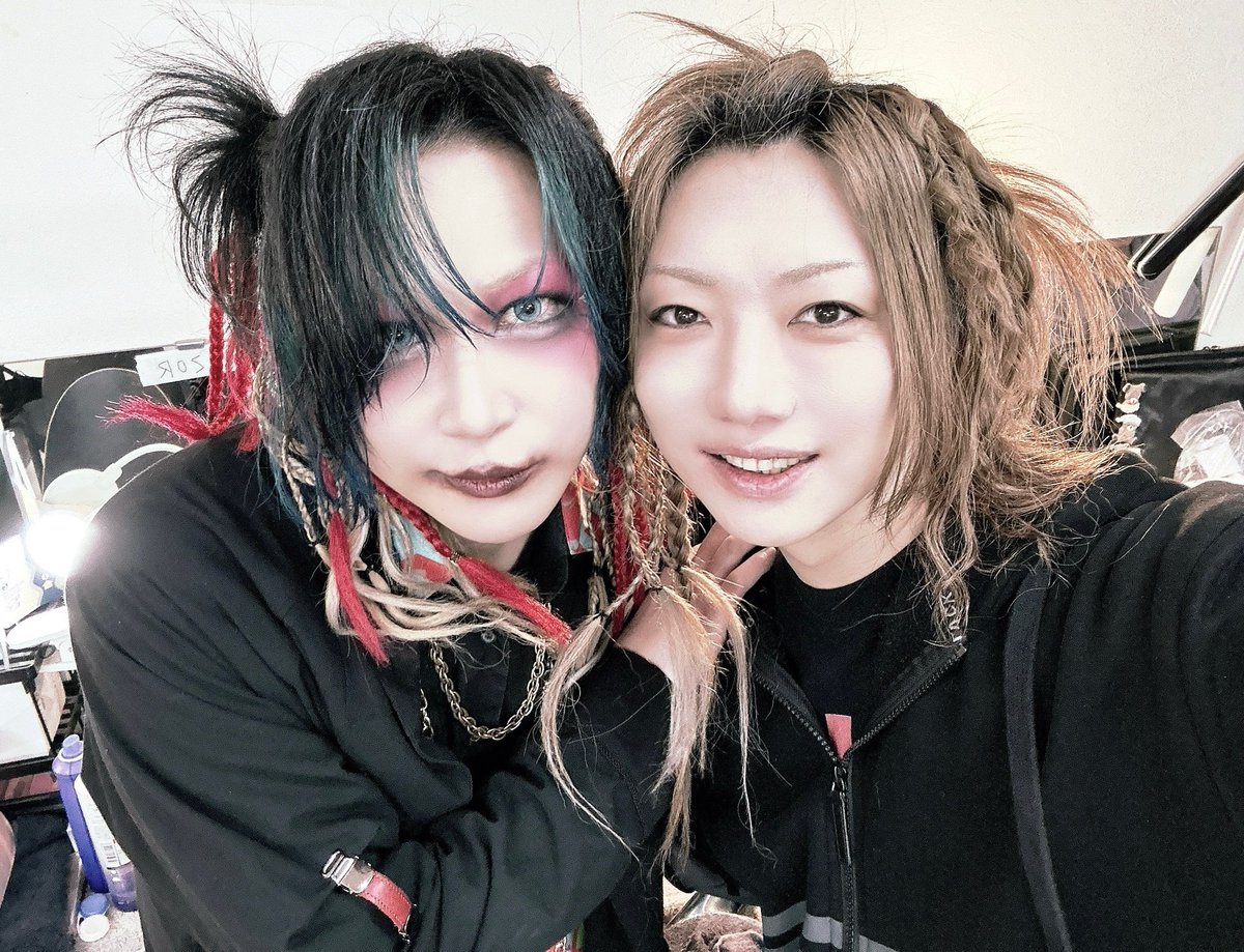 𝐼𝒵𝒜 (@RAZOR_IZA) / Posts / X