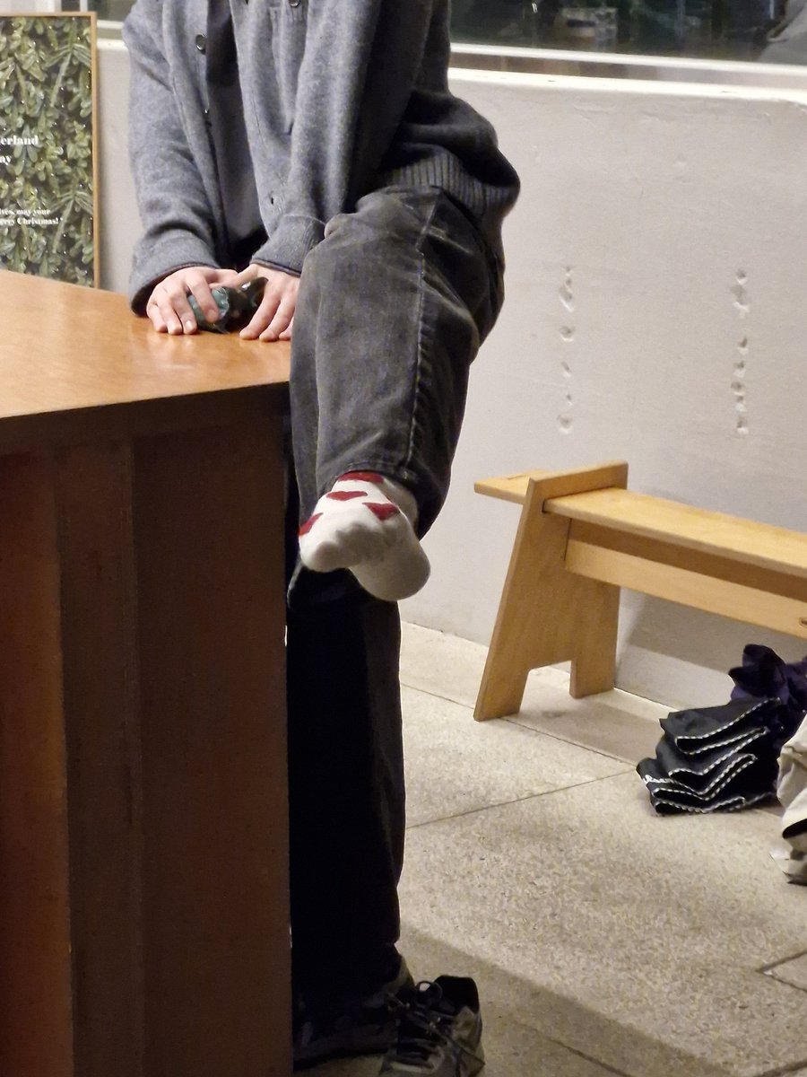 갈ૢ랴ૢ🕯 tweet media