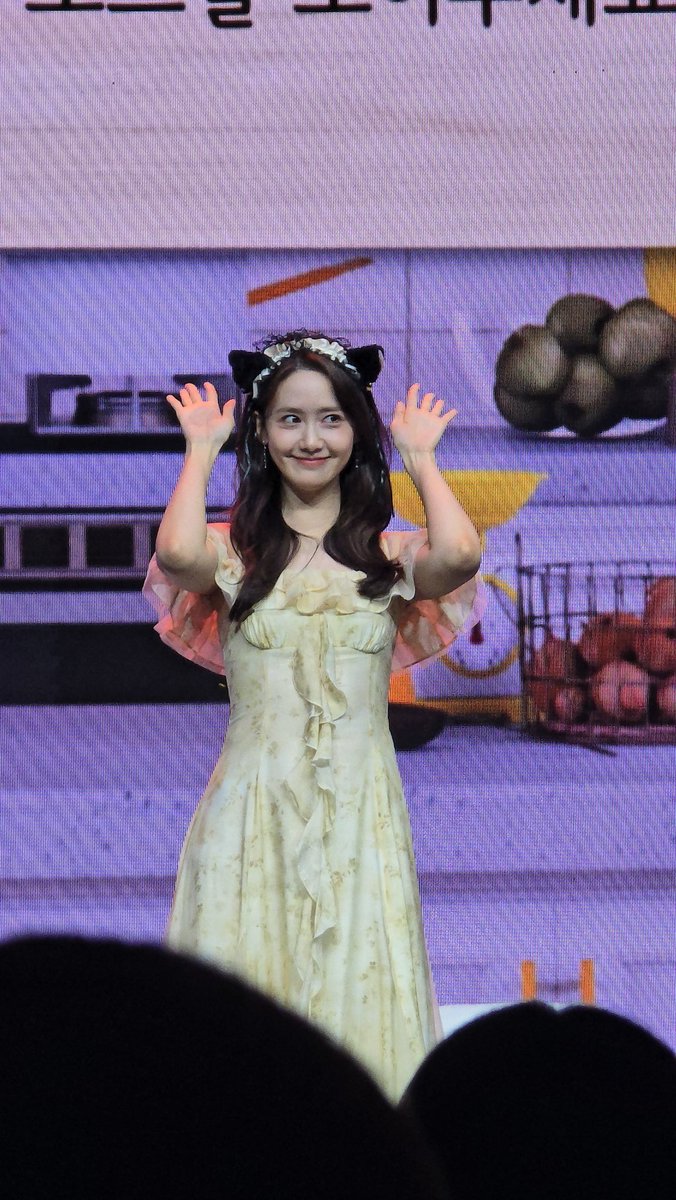 puiinoon_cnYong's tweet image. 😭😭😭😭😭 ใจนุเหลวไปหม๊ดดดด #YOONA_BonAppetitYourMajestyinBKK