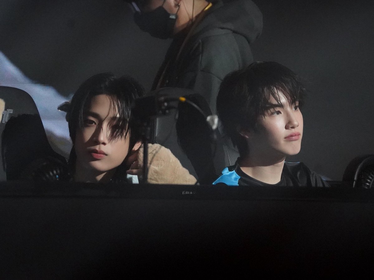 kikikikikz's tweet photo. อย่างอนกานนนน มีไรค่อยพูดค่อยจา 🤣

#PUBGMxBUS
#PHUTATCHAI #NEXnattakit 
#G1N3 https://t.co/Ogg660YXKd