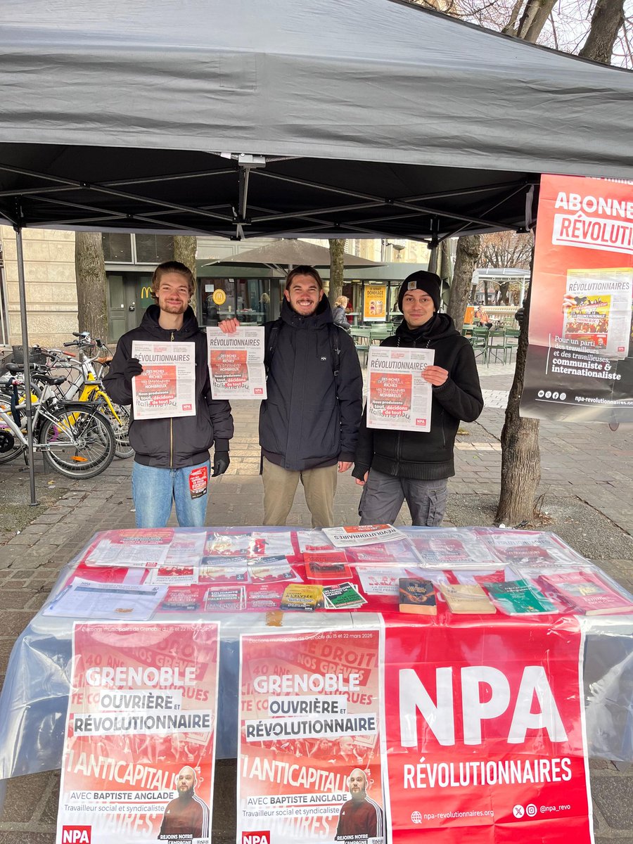 Le <a href="/npa_revo/">Nouveau Parti Anticapitaliste - Révolutionnaires</a> présent dans le centre ville de #Grenoble pour discuter de notre campagne aux #Municipales2026!