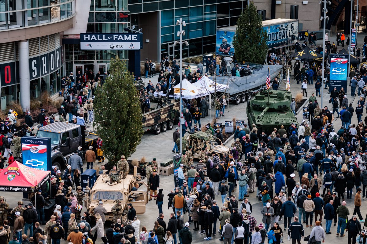 InnoVets_US's tweet image. It’s Army–Navy Game Day
A tradition rooted in honor, unity, and service.
As we reflect on past Army–Navy weekends, we stand with all who serve — on the field and beyond it.

Honor. Remember. Charge Forward.