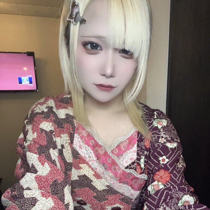 Romantique（ろまんてぃーく）　ミナミコンカフェのツイート