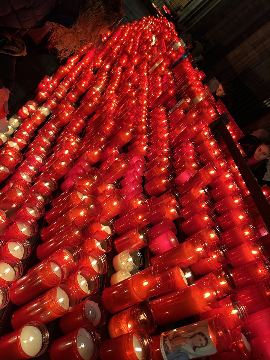 OscarBardaji's tweet image. Bona festa de Santa Llúcia! #devoció