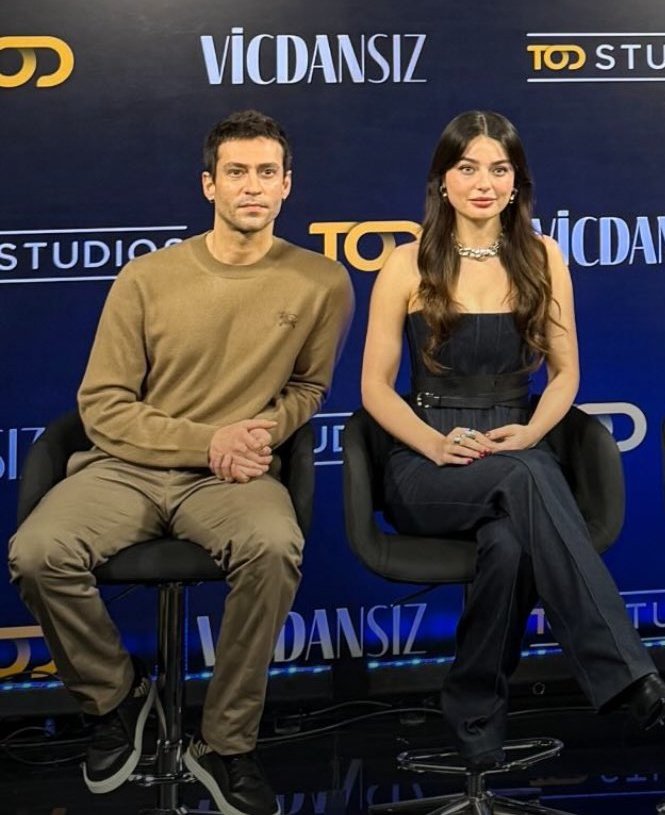 itskoukii's tweet photo. sadece 5 gün kalmış , size tekrar yan yana izlenme beni çok mutlu ediyor, çok eminim muhteşem bir dizi geliyor ❤️🌸 #AyçaAyşinTuran #EkinKoç #Vicdansız https://t.co/pcq79E6dmH