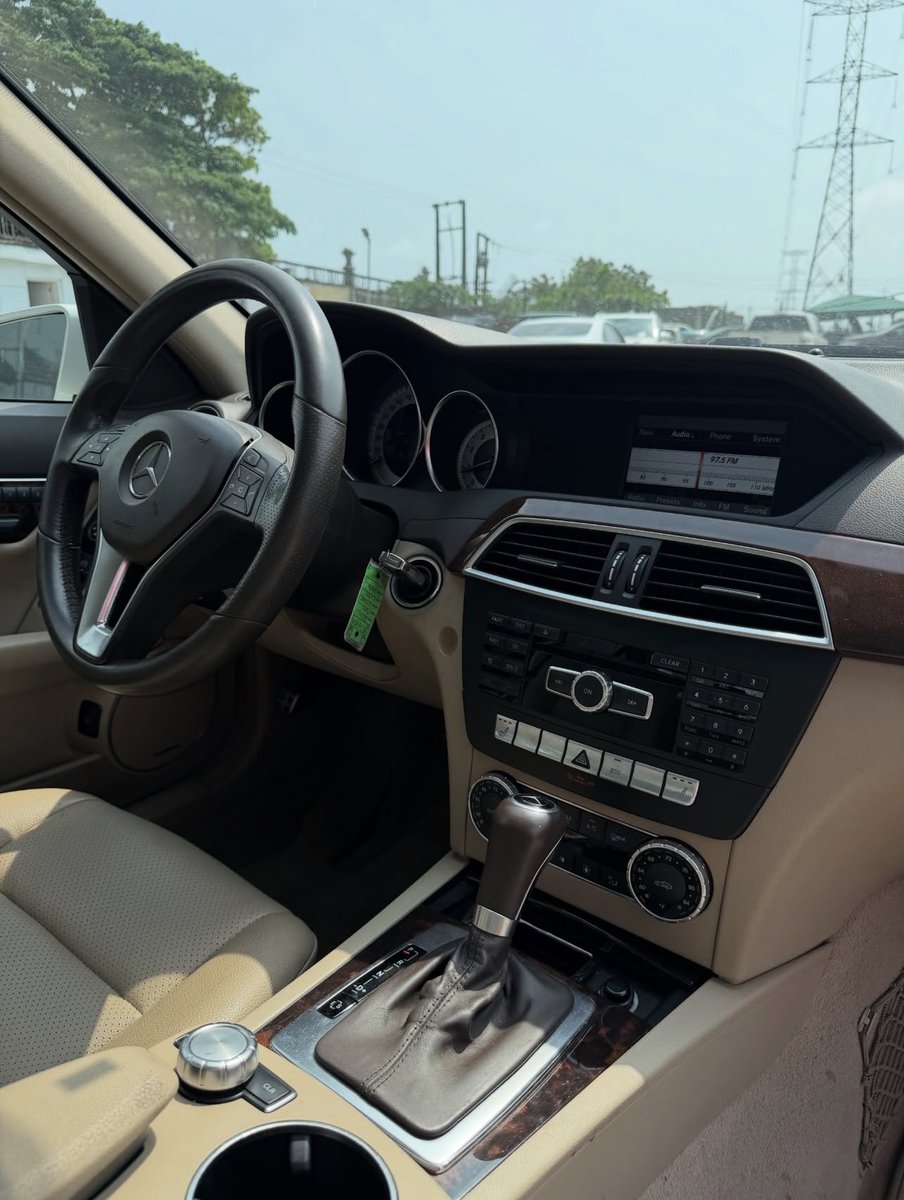 abegautos's tweet photo. Foreign Used Mercedes Benz C300 2014

🏷️Price: 13.9M

📍Location:Lekki Ajah Expressway  Victoria Garden City (VGC)By Eleganza Gardens, Facing The New VGC Bridge 

Follow us @abegautos 

Contact: WhatsApp + call 08051371807

#MercedesBenz #Business #CarSale #Abegautos https://t.co/Z7VTL6F2Sm