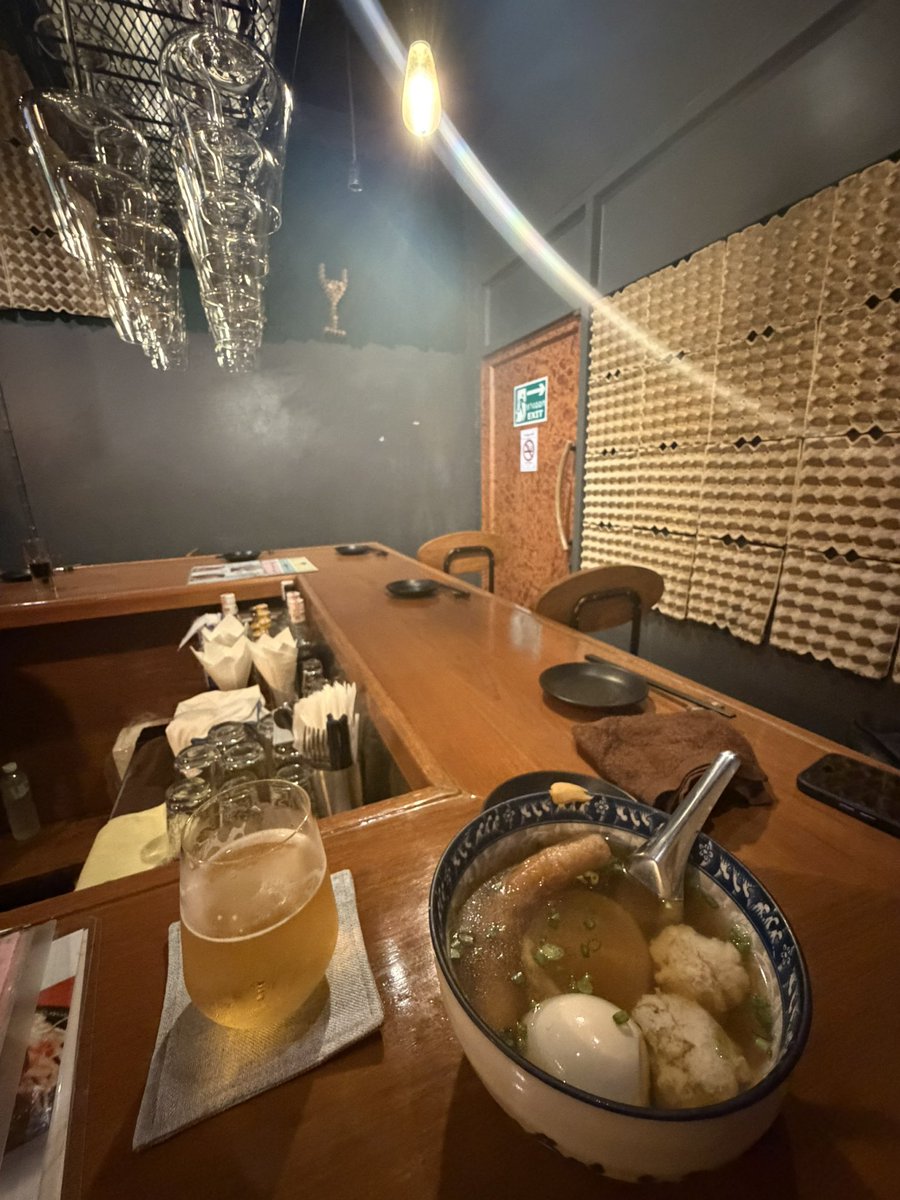 NaohitoS15's tweet image. ワインバーでおでん🤣