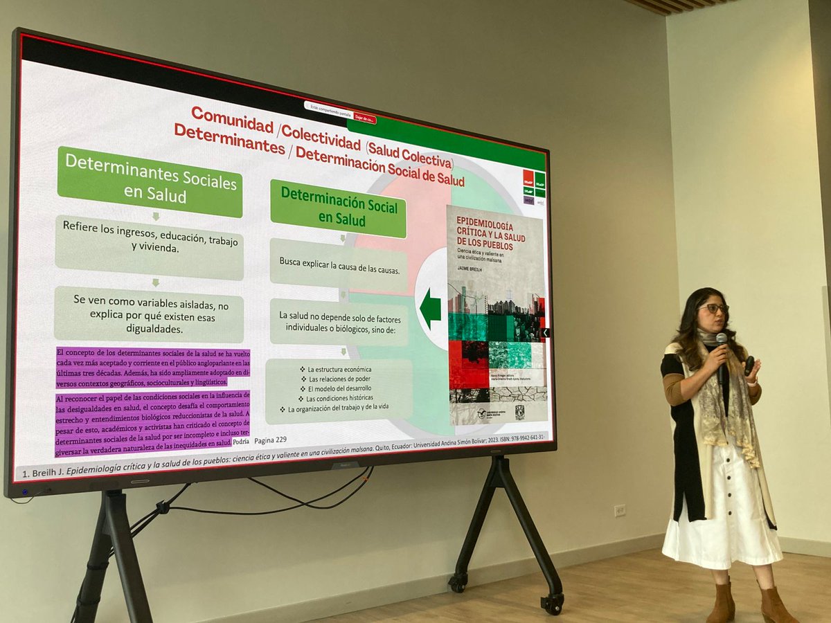 SEDOF_ORG's tweet photo. @DrilSerranoU nos explica en la I Escuela Internacional #SEDOF cómo ha evolucionado el concepto de Determinantes Sociales de la Salud a #Determinación Social de la Salud. https://t.co/GrD0upmTiH